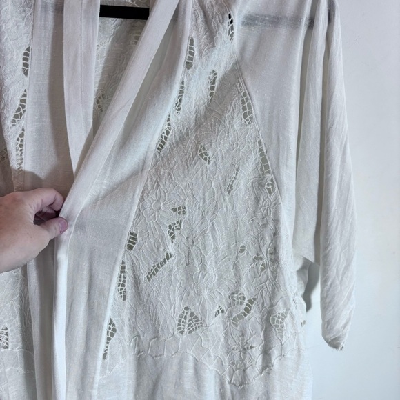FREE PEOPLE Sz XS Intimately Free Line Eyelet Lace Cotton Open Front Kimono - Picture 4 of 12